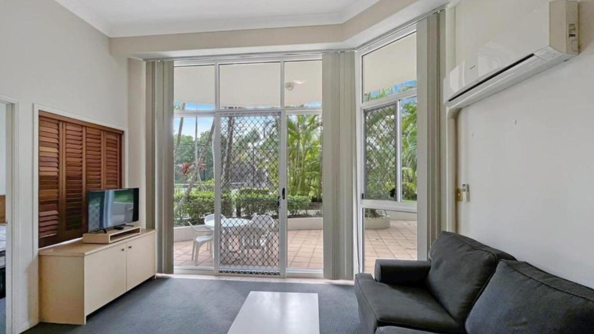 Surf Parade Resort Gold Coast Exterior foto