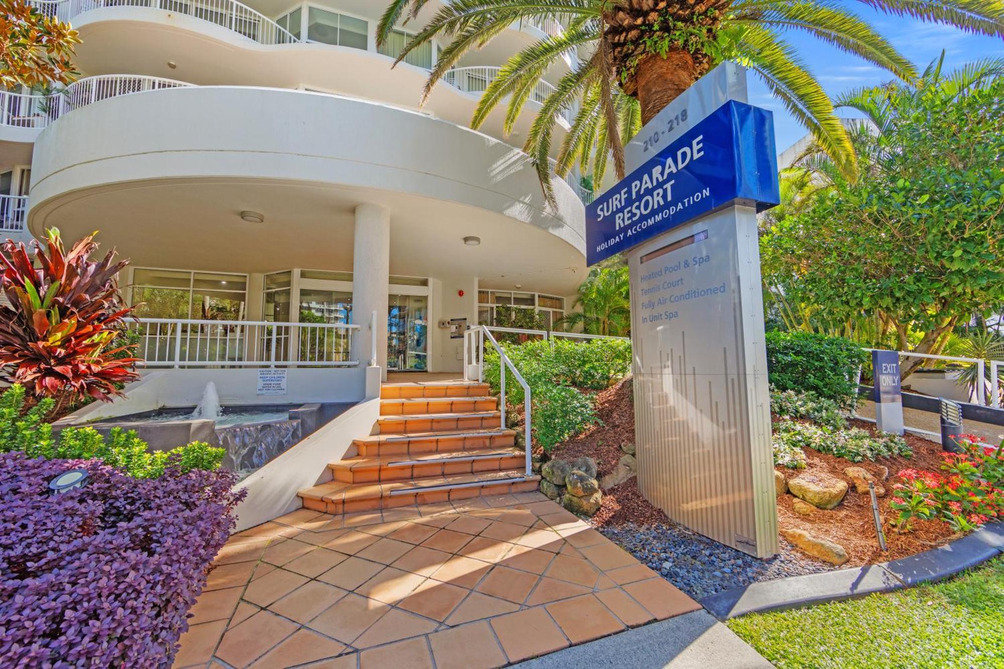Surf Parade Resort Gold Coast Exterior foto